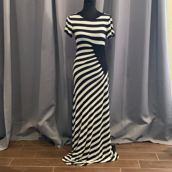 ECI Dresses Super Sexy Form Fitting Maxi Dress From Eci Is Black